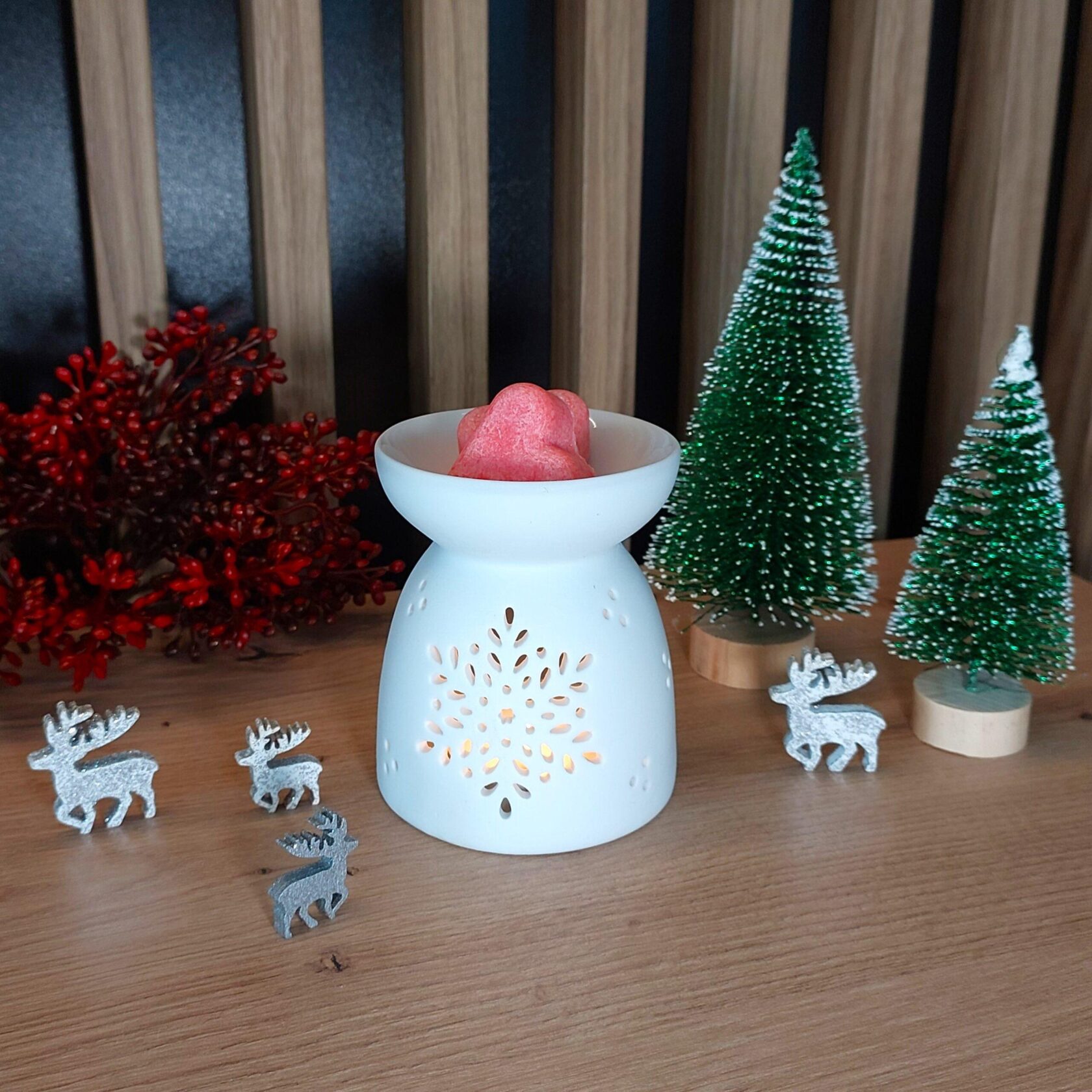 Kominek do wosku i olejków zapachowych - Świąteczny Płatek Śniegu 4 Kominek do wosku i olejków zapachowych - Świąteczny Płatek Śniegu - obrazek 4